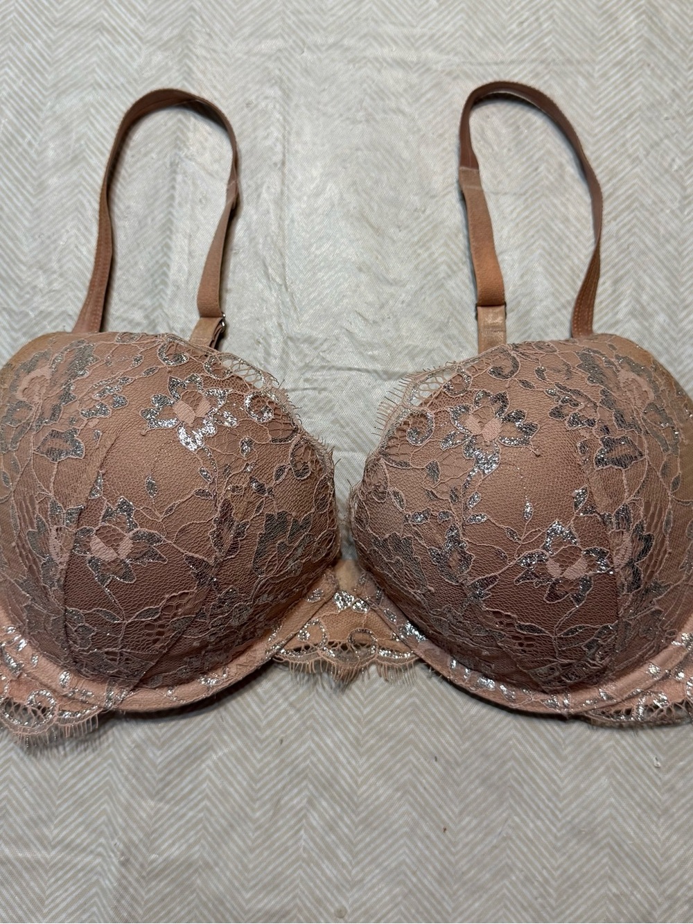 Victoria's Secret Blush Metallic/Lace-Overlay Push-Up Bra 38C